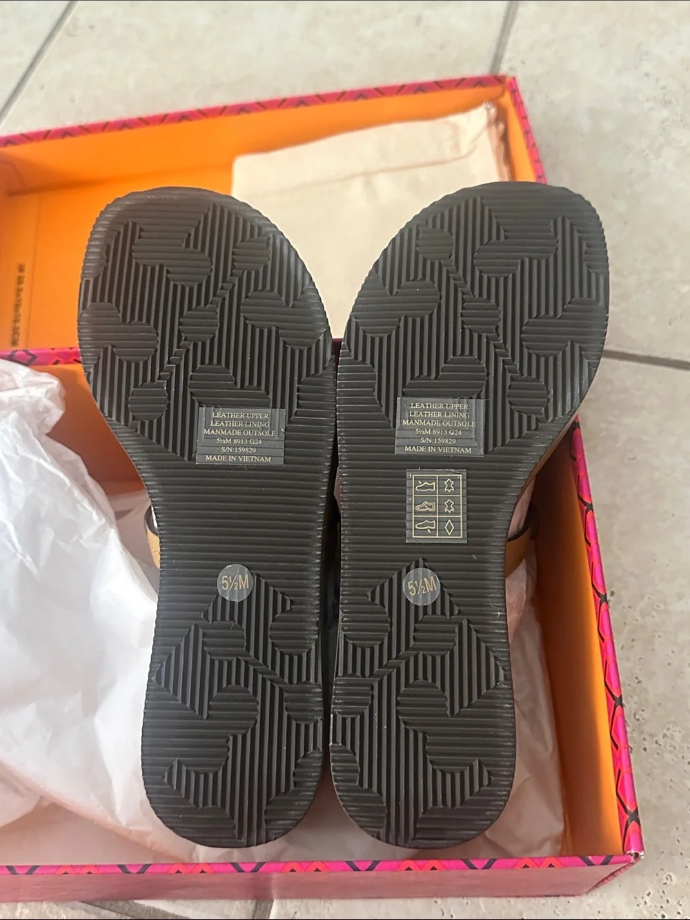 Tory Burch tory burch
